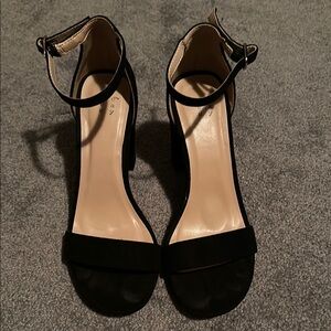 Target A New Day bock heels size 6.5